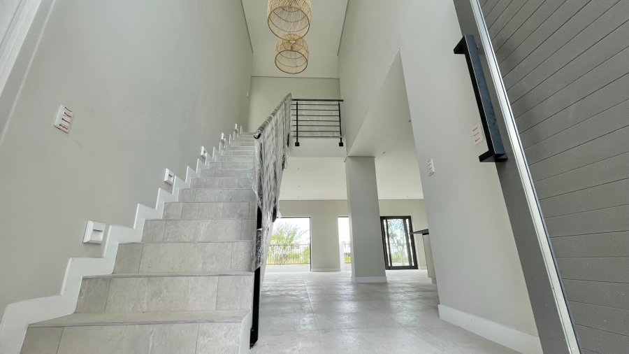 To Let 4 Bedroom Property for Rent in Croydon Gardens Estate Western Cape